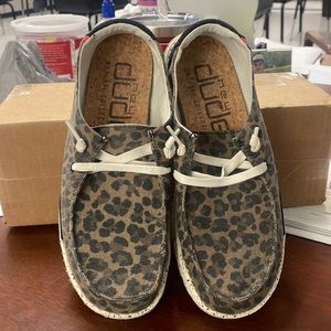 Womens Hey Dude Natural Collection